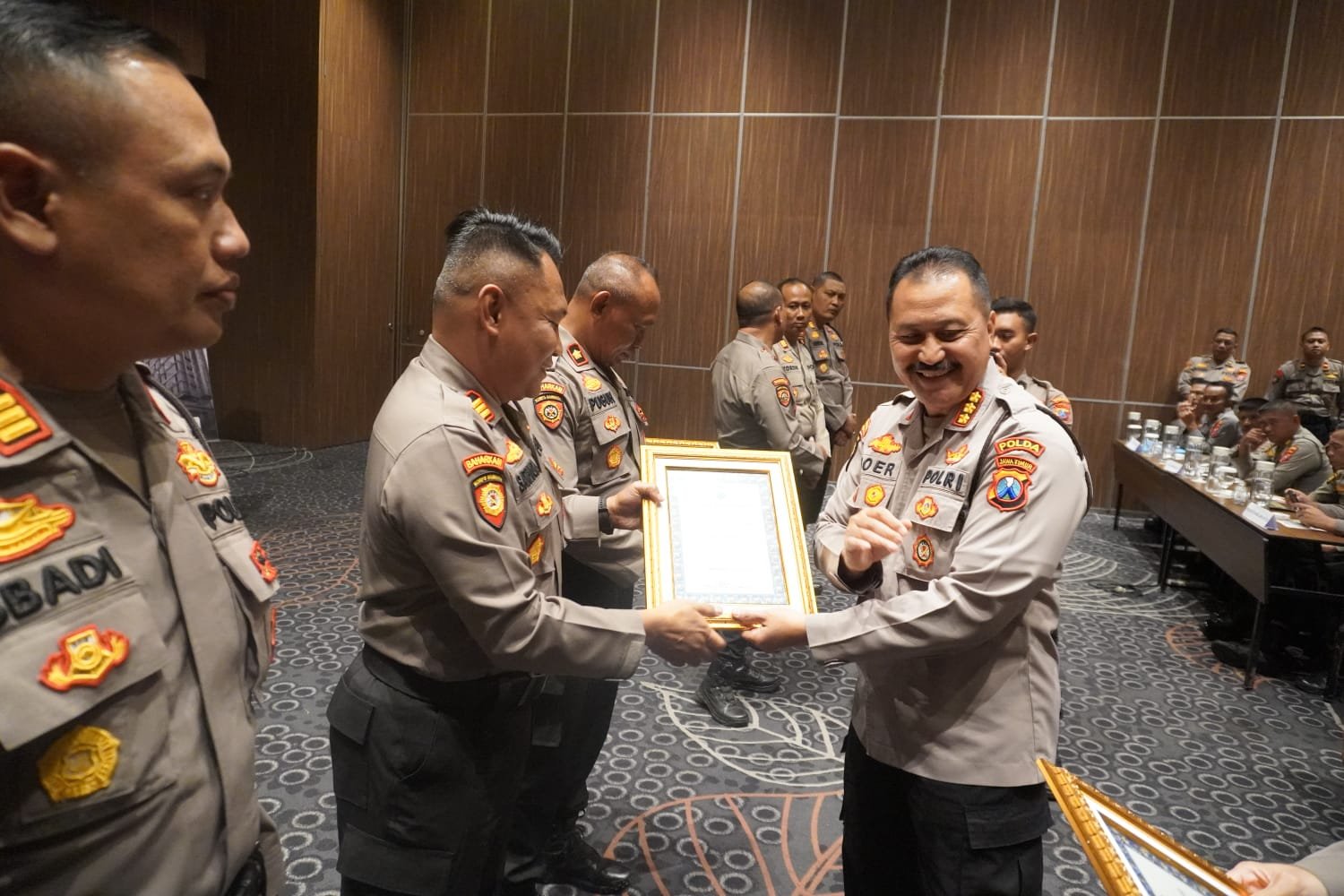 Polres Gresik Raih Juara 2 Pelaksanaan Giat Patroli Harkamtibmas Terbanyak pada Anev Samapta Polda Jatim